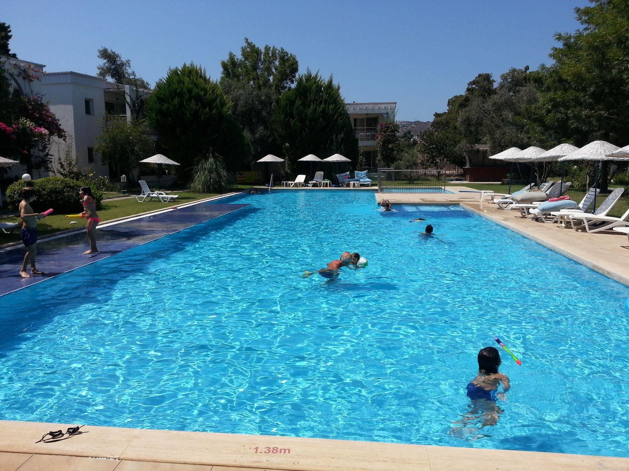 Muskebi Apart Otel Ortakent Exterior photo