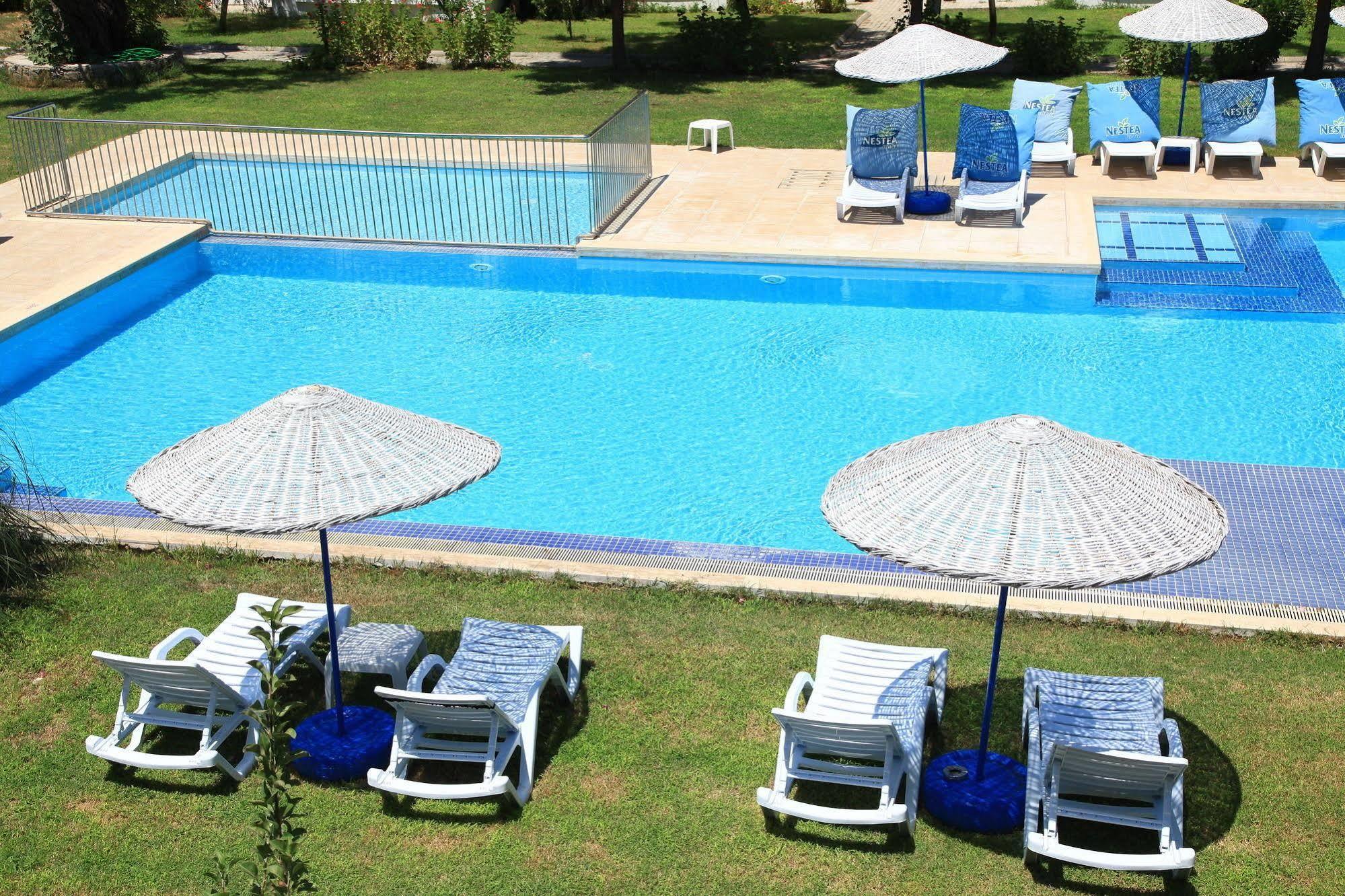 Muskebi Apart Otel Ortakent Exterior photo